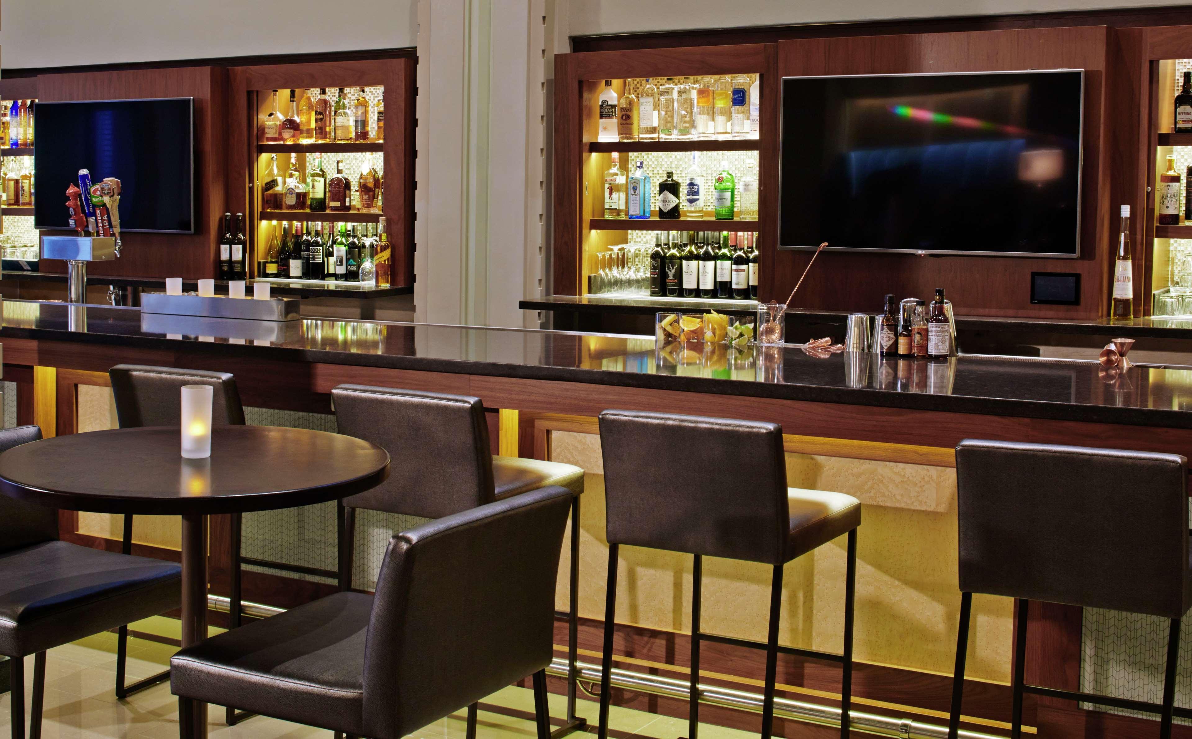 Hilton Garden Inn Phoenix Downtown Extérieur photo