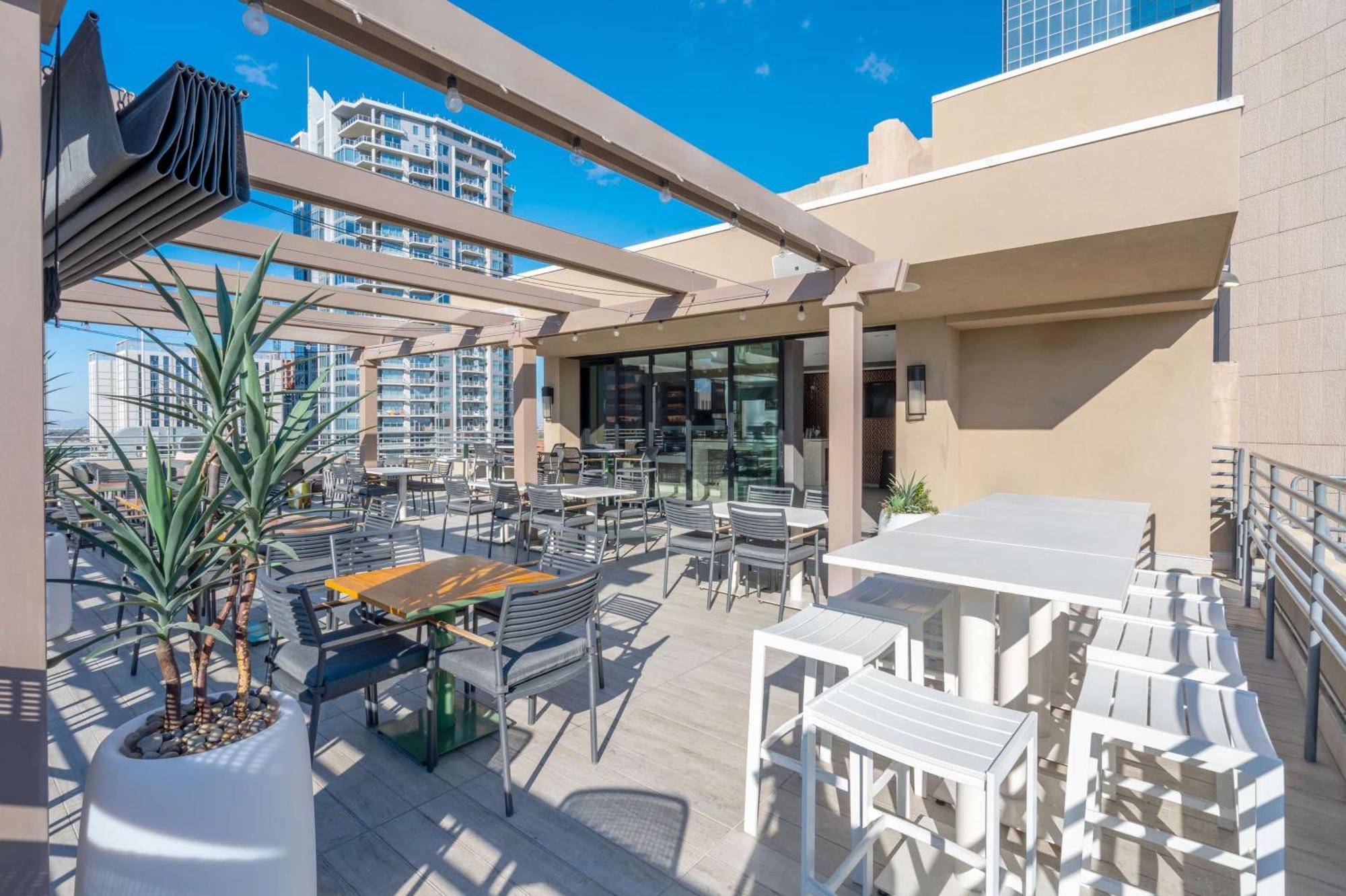 Hilton Garden Inn Phoenix Downtown Extérieur photo